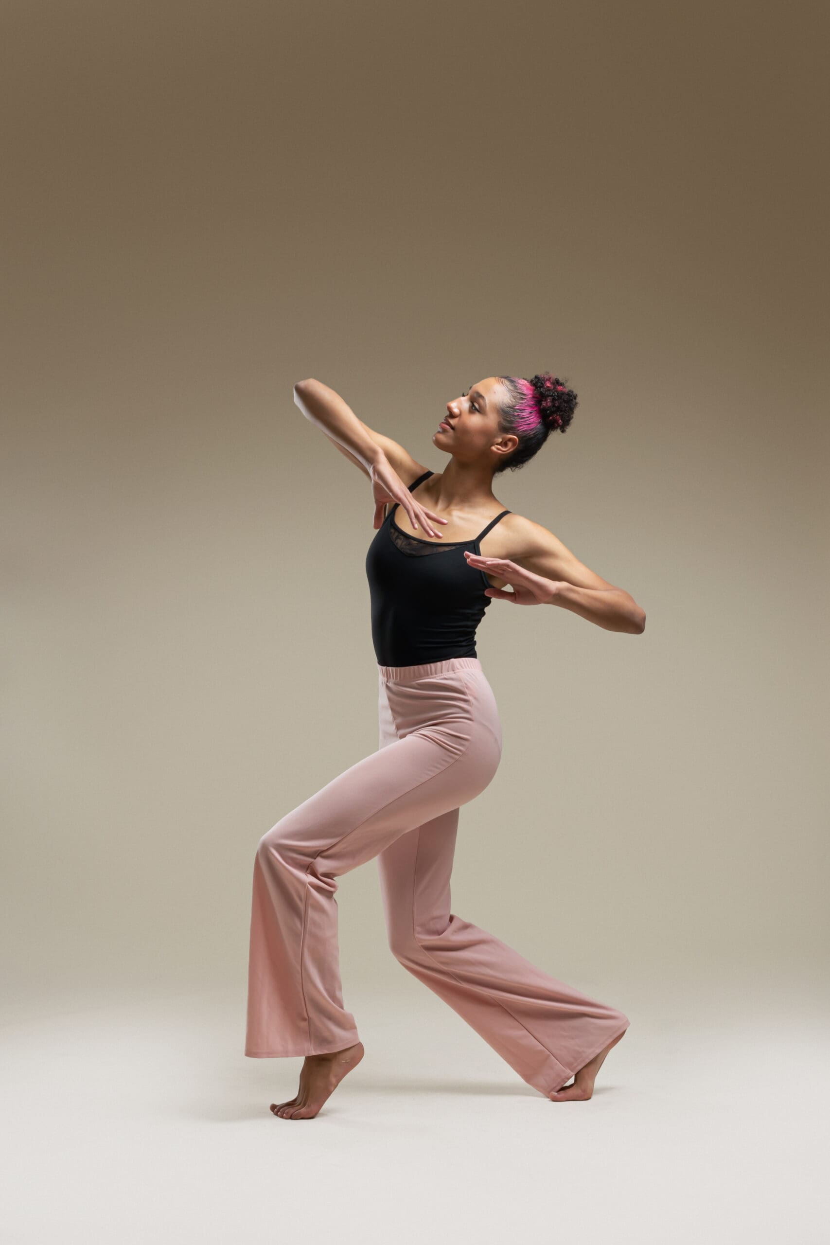 An RDM dancer expressing worship through movement